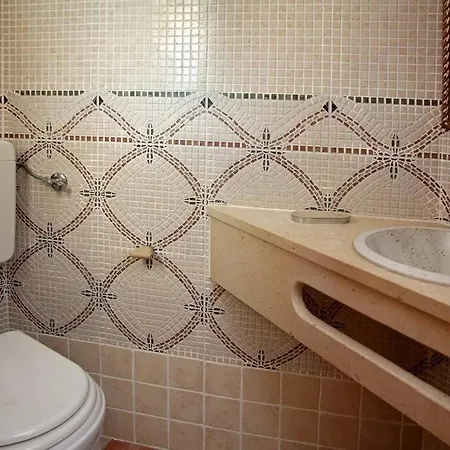 Casa Vela Palace *